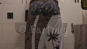 Sagging and farting while getting ready for bed (PPV1)