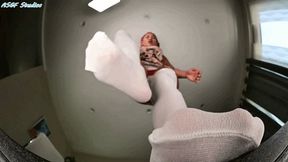 Feisty Asian pantyhose crush PT 2 - MOV