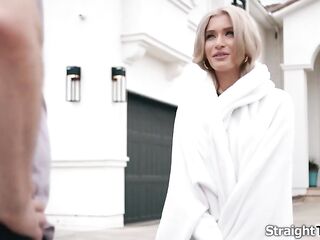 Why dont we've a little bit of enjoyment previous to I drive u home.Teen Emma Rose went home with a stranger and now that guy wishes to screw the small blond