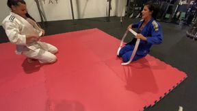 Bianca Blance vs Dolly in a competitive GI Strip off