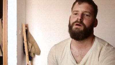 Watch The Official Toughguy jerk off and show off his ripped abs on cam