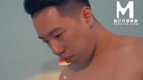 Enticing Asian Beauty Delivers Sultry Sex Show in Brazen Scene