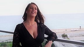 Lyne - Lyne, 30 Years Old, Life Coach!