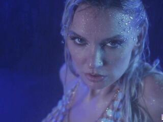 LUCIDFLIX Water with Kenzie Taylor