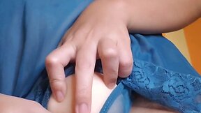 Milkmaid reina hanno performs third breast piece