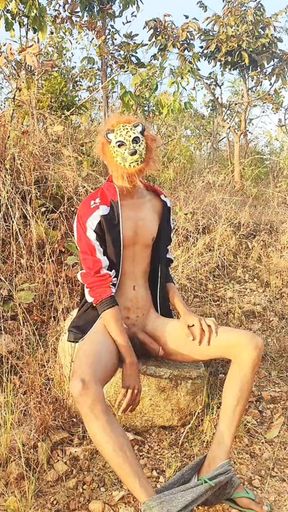 Tiger Men Cumshot Outdoor