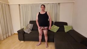 orgasmus auf dem sofa in pov