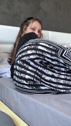 Amateur teen shows off her ass and tits