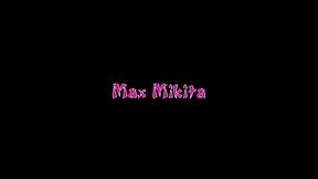 max mikita gives blowjob to justin long s big cock