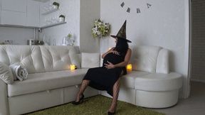 Pregnant witch farts d