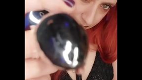 Los CORNUDOS tambien celebran HALLOWEEN... Pero complaciendo a su AMA lookeados de putitas!