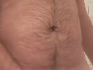 Wixxing in the bathroom with cumshot