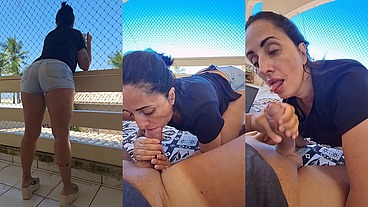 Marido me trouxe para a praia! Em troca mamei ele com gosto!