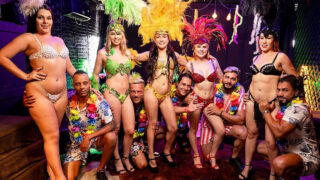 Natasha Fiore dan Vivian Lola digempur keras dalam gangbang anal liar
