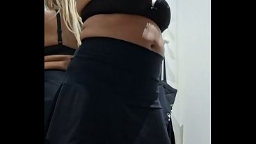 Ficando bronzeada e, mais gostosa pra voc&ecirc_s amores, quero saber se vcs gostam assim