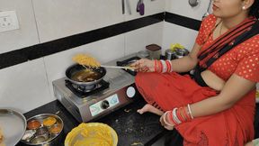 While Komal Was Making Namkeen for Diwali, Brother-in-law Tasted It