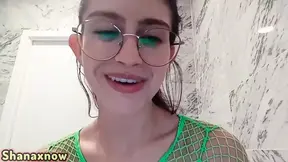 SPIT ON YOUR DICK PEE TWICE IN HIGH HEELS DURING LIVE SHOW