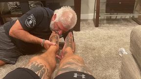 jason collins foot slave worshiping my feet!