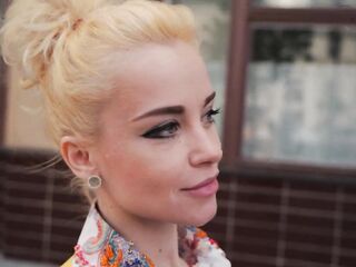 my walk around the town! - Lara Frost