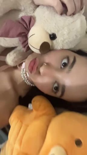 Cute onlyfan amateur teases camera with her exclusive content