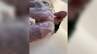 Who wants to Hop into with Me? Pawn Twerking into the Shower.