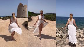 deuxieme journee sur ibiza, en me dirigeant a la plage en me promenant ...
