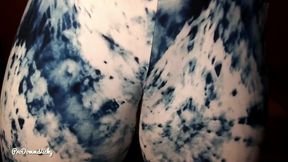 A goddess' cameltoe