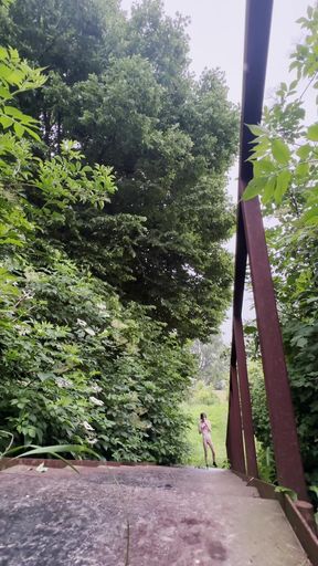 Netherland Guy Dared Strips and Walks Naked in the Park Candid