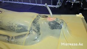 vacbed squirting: mistressae having fun with tranluscent vacbed and funnel