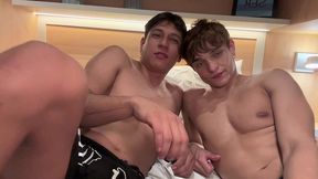 twink pauzudo arromba twunk isinho e faz ele de putinha.