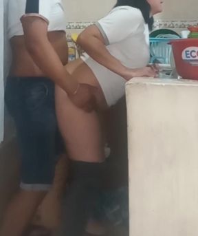 Maid Fucking and Sucking When She Washes Dirty Dishes