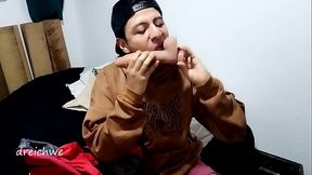 Sexo caliente en cama de mi vecino