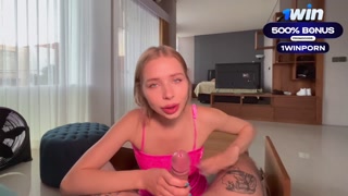 Californiababe sucked all the cum in Bangkok