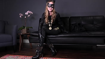 Cucked By Catwoman - Star Nine Supervillain Cuckolding Humiliation