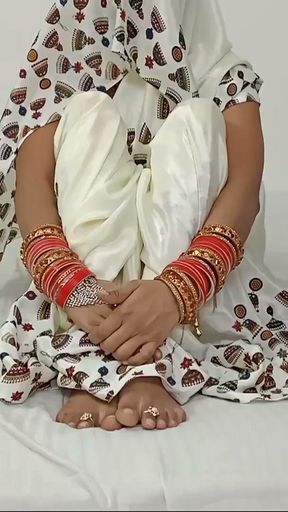 White sadi me ap aur bi sundar dikhati ho   Clip 1