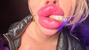 OILY SMOKING JOI | Vienna Xtreme