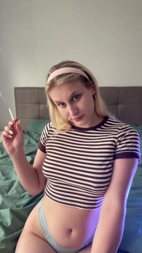 I Touch Myself While I Smoke