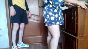 Mature milf makes virgin courier cum