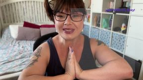 Streamer gets bigger boobs- Nerdy Streamer Roxanne Miller makes you cum with breast expansion fantasy, roleplay and growth fetish 4K