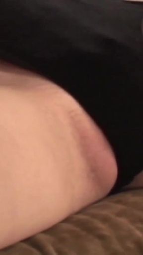 Pornstarplatinum busty Cassandra Calogera masturbates solo