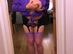 Sexy amateur mature blonde gives a great handjob at cum