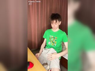Watching The Veins Pop On My Large Penis Whilst Jerking off