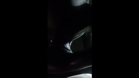 Deedeeslut stops for a drink