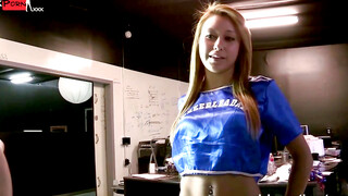 SeduCting the Principal A Cheerleaders Ring Side Pleasure