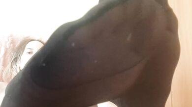 Elza Kom Black Tights Feet Worship Lick Squirt Gush Destroyed