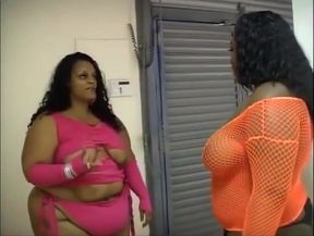 Huge body, huge boobs, huge ass, lesbian dildo in huge pussy