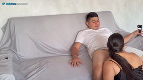 Sexual Accident with My Neighbor, I Give Her Vergaminol