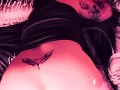Webcam fun mature brunette with toys cum on cam