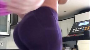 Pound my thick MILF ass, watch it jiggle