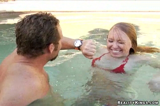 Ami Emerson Sucks Cock Underwater While Thrilling in Pleasure